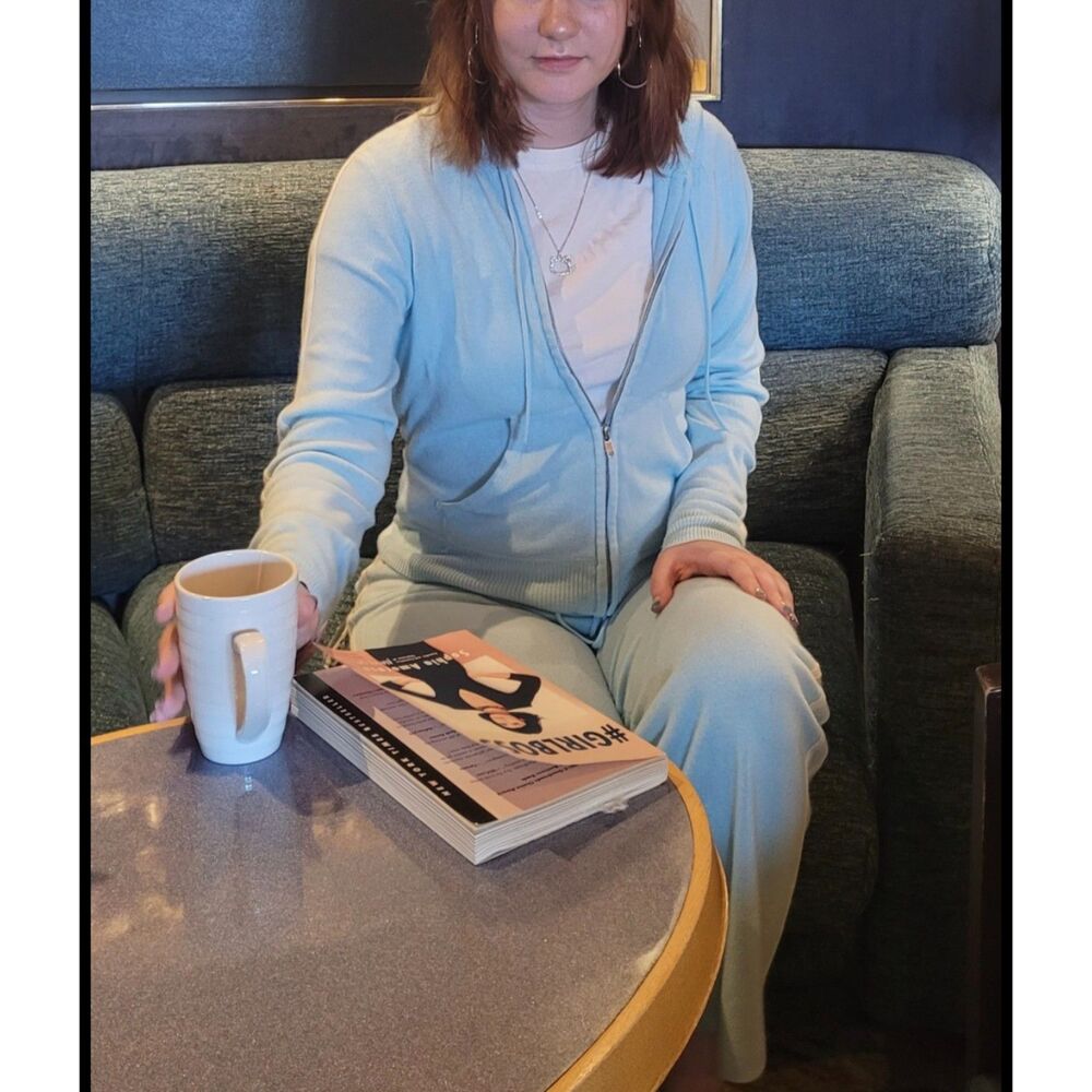 Women's Y2K 2000s Baby Blue Matching Two Piece Tracksuit Sweatsuit Athletic Set